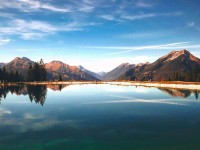 YY漫画五点对照：先看对比口径有没有对齐，再把结尾改成摘要（读完再复述）